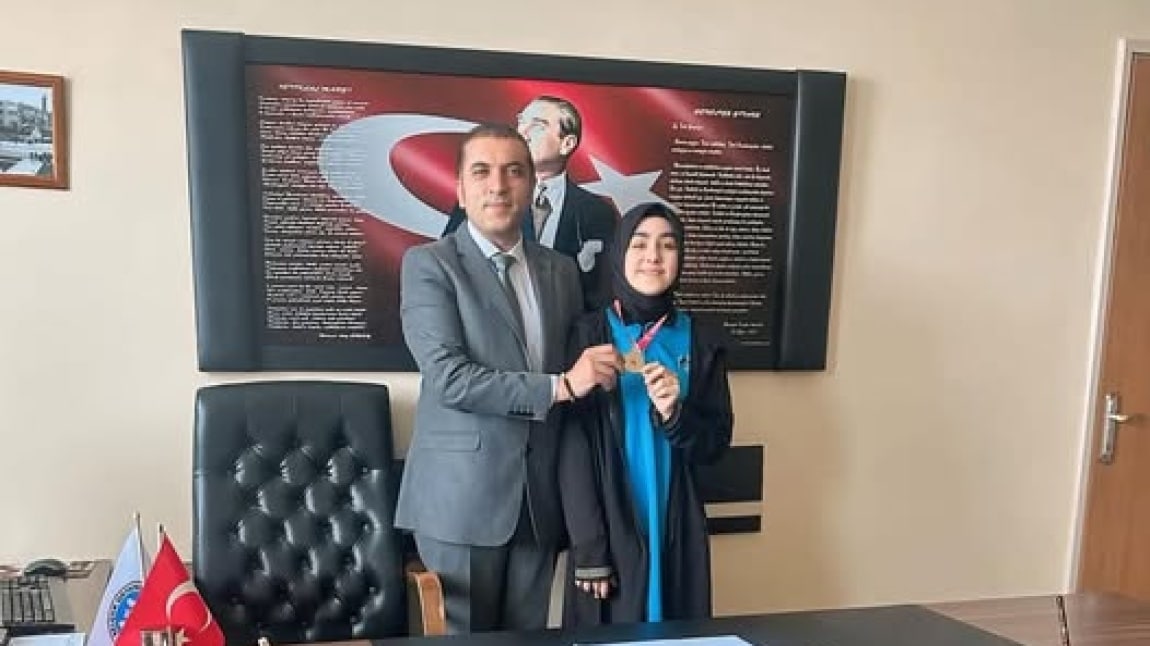 Öğrencimiz Zeynep Taşpınar, Geleneksel Türk Okçuluğu İl Şampiyonu Oldu